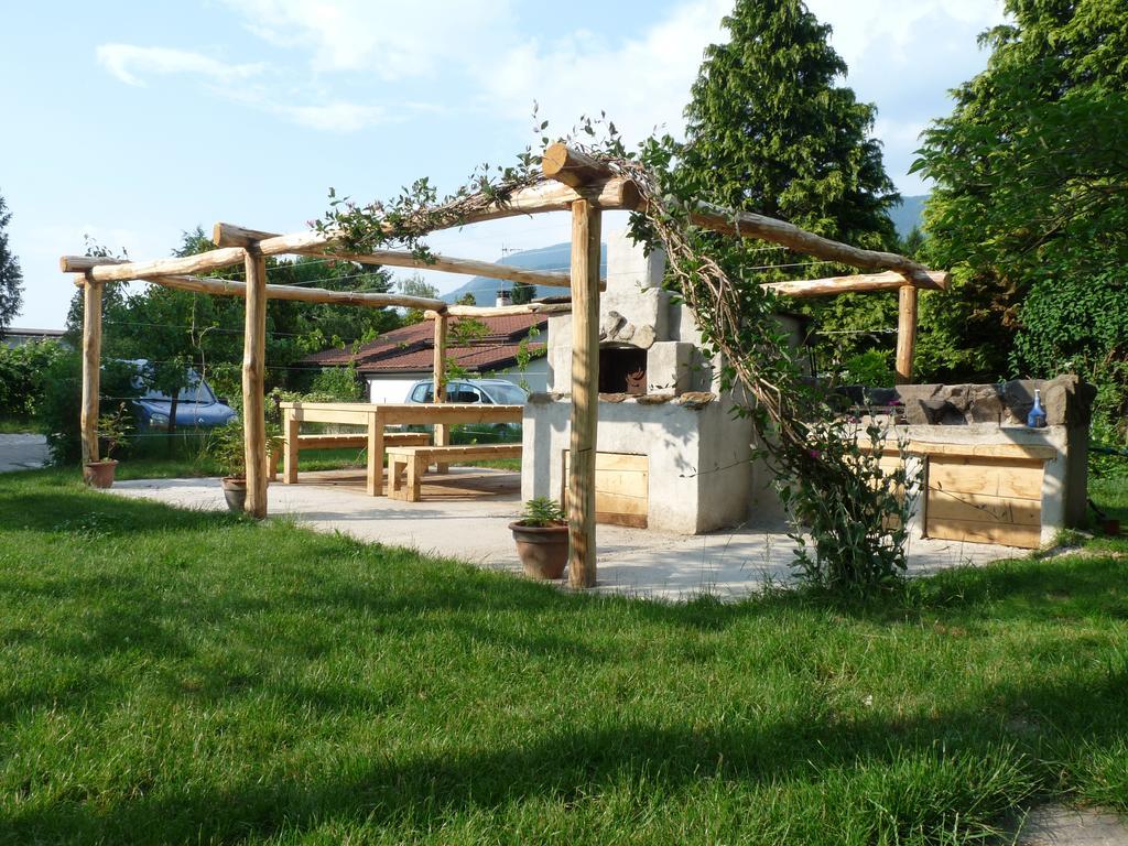 B&B Casa Sul Lago - Appartamenti Calceranica al Lago Εξωτερικό φωτογραφία